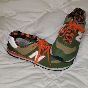 Rare orange ang green New balance shoes
